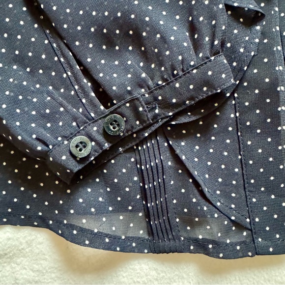 NWT Sheer Esprit Button Top - Picture 3 of 5